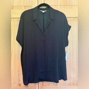 NWT Women’s Nine West Black Button-Down Shirt